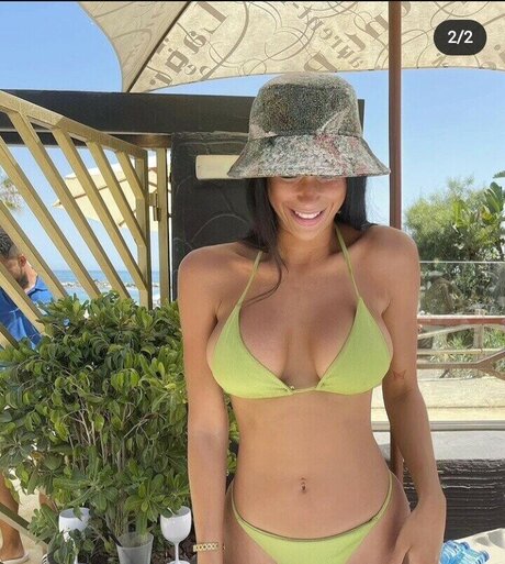 Shayna Senior schöne nette bild