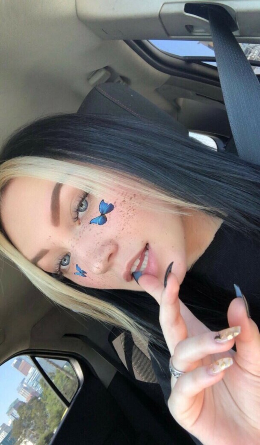 lunaxxgrace kostenlose nackte bild