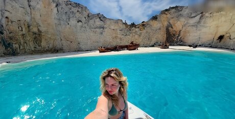 braune onlyfans kunst heiße fotos