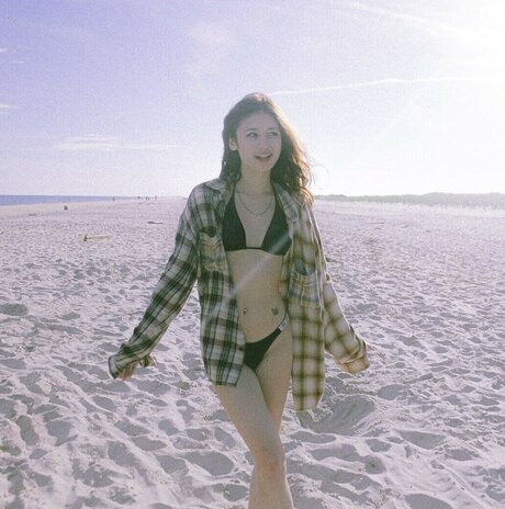 Emilykr0pp schöne nacktheit fotos