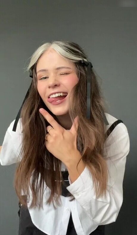 nadinebreaty kostenlose schöne bild