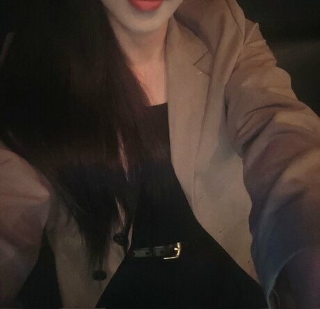 suyeoniiii_ schöne kunst galerie