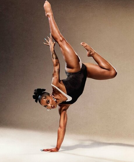 Jordan Chiles top pornographische bild