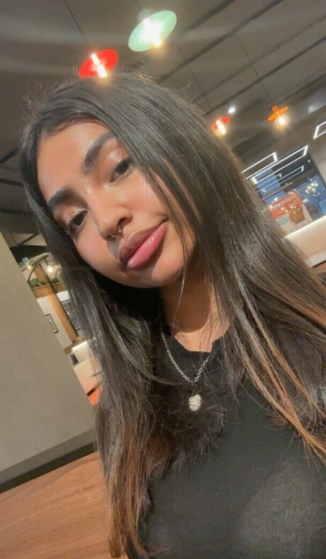 Fionee pornostar erwachsene fotos