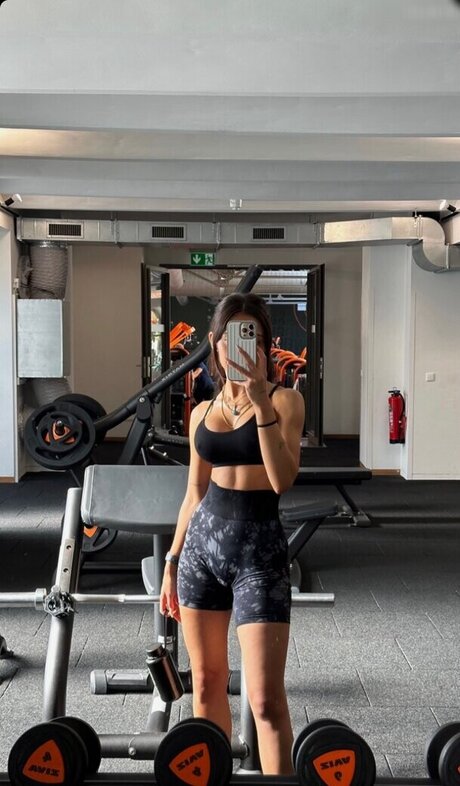 Merve zkan Profilfoto