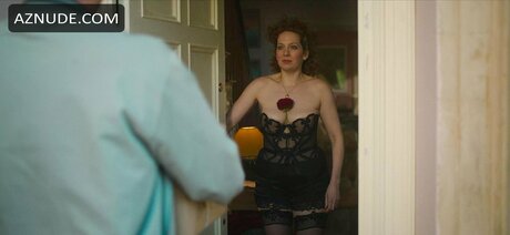 Taskmaster Women erotische akt fotos