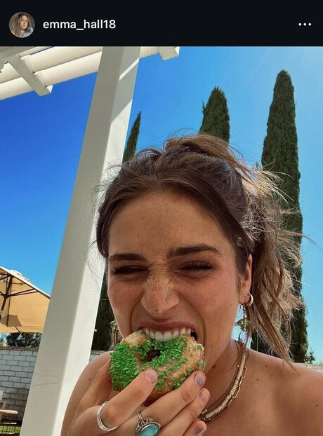 Mynameisemmahall top hd bild