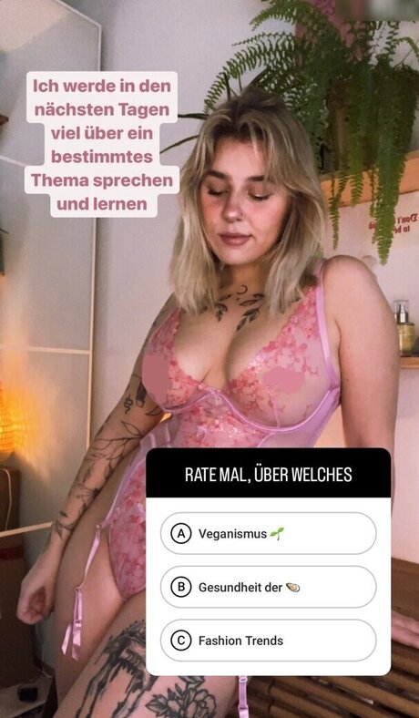 Viky kid sexy nackten fotos