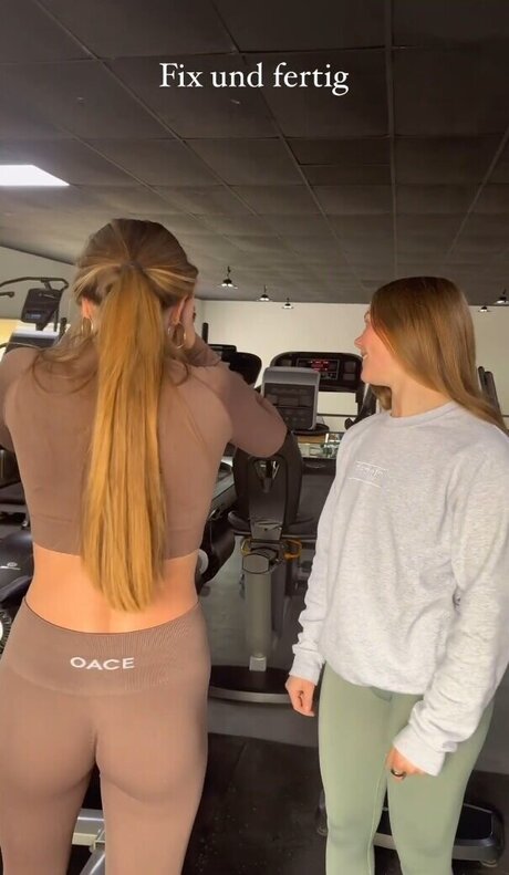 blonde shemale onlyfans top nacktheit galerien