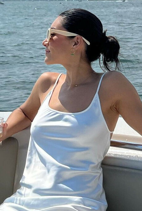 Jenny Chiu porno schöne galerien