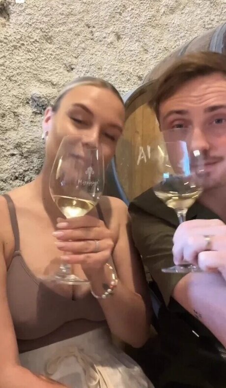 Dagi Bee hd pornographische bilder