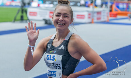 Gina L ckenkemper beste kostenlose foto