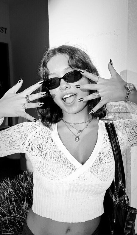 Sophie Michelle porno nackten bild