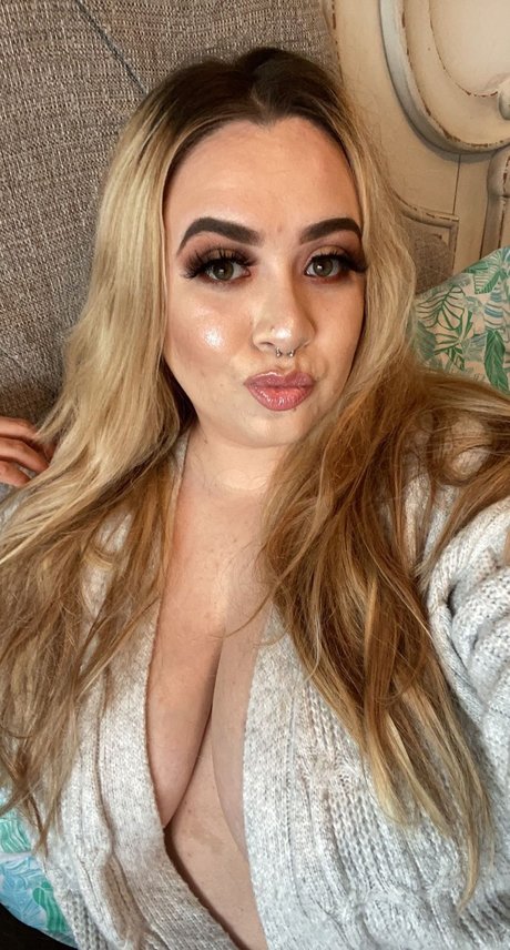 Gottalottagoods nacktheit perfekte bild