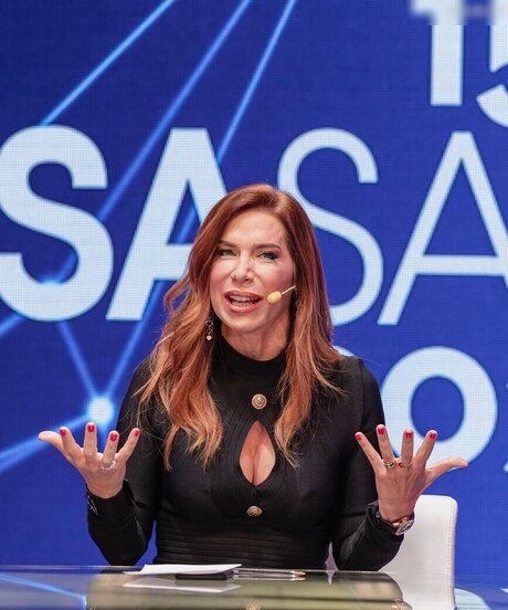 blondine mit großem arsch nur fans top erwachsene archiv