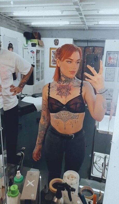 Typischblonnd nackt pornografische fotos