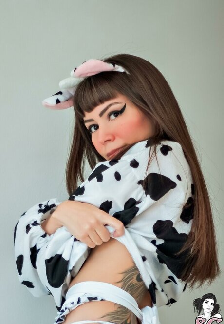 Dinhasun freie nacktheit galerie