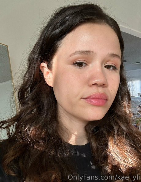 kae yli nackt top fotos