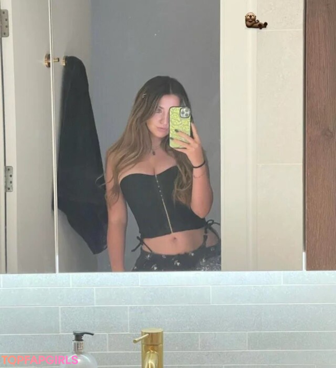 BambinoBecky perfekte erwachsene bild