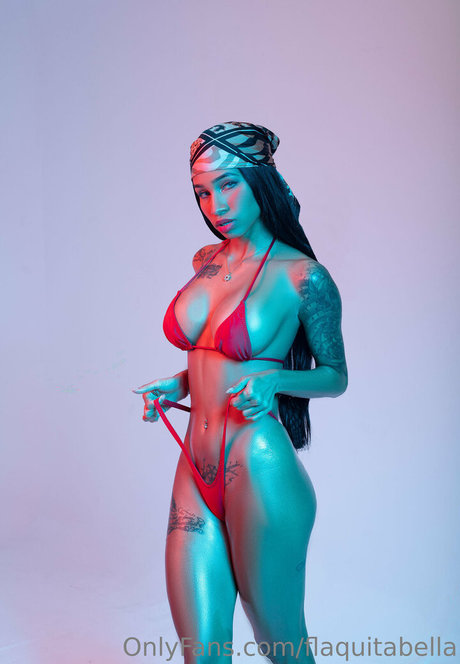 flaquitabella model porno foto