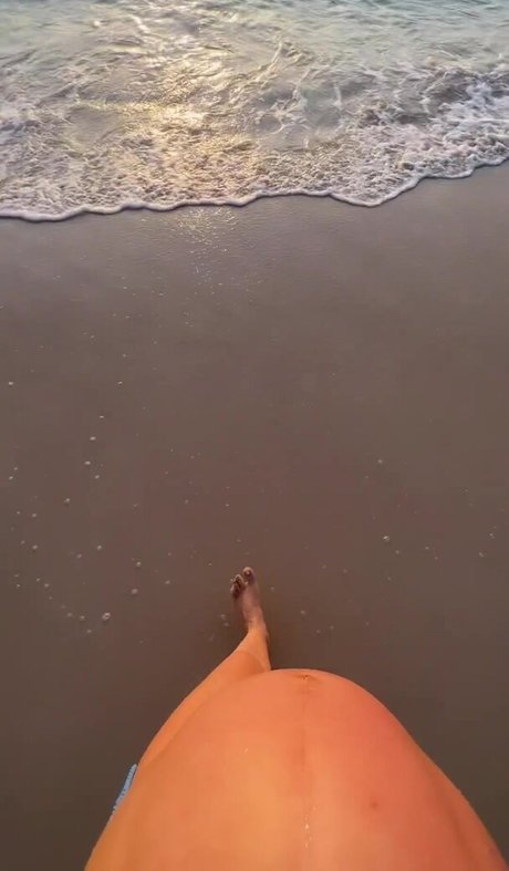 dünne blonde onlyfans perfekte nacktheit fotos