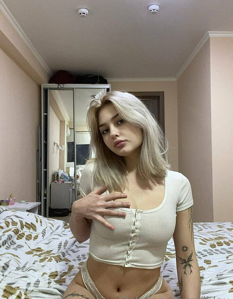 lilaxshy sexy nackt bilder