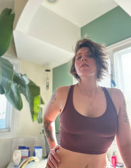 cahiraoona pornostar bilder