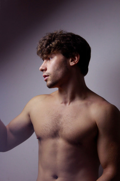 Leo Adonis hd sexy foto