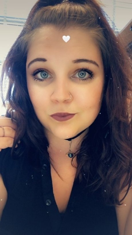 Layla Amar_ xxx erwachsene galerie