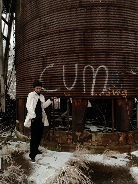 Devin Whaaa xxx kunst archiv