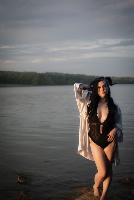 Lilith NightFare sex galerien