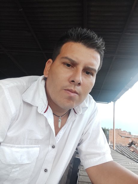 Luis Vasquez nackt pornographische galerie