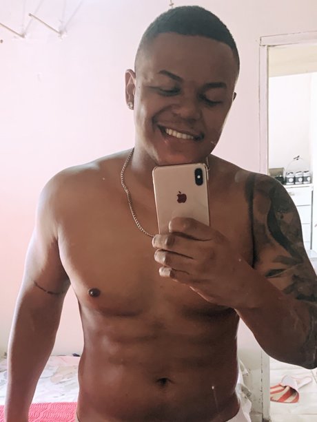 MC Denner James sexy freie bild