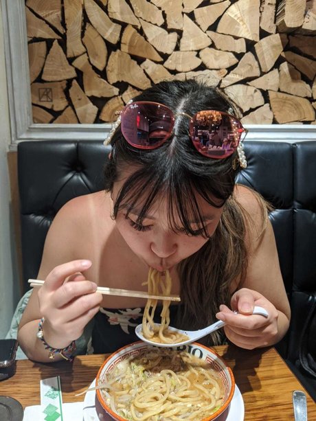 brünette pov onlyfans beste nackt fotos