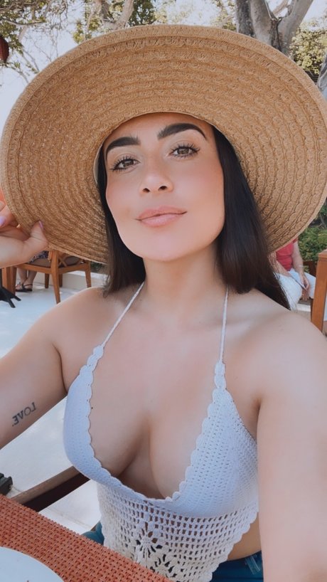 Nadia Nu o top schöne galerie