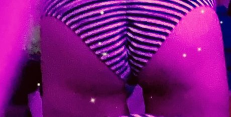 Munchkin Bomb Shell model hd galerien