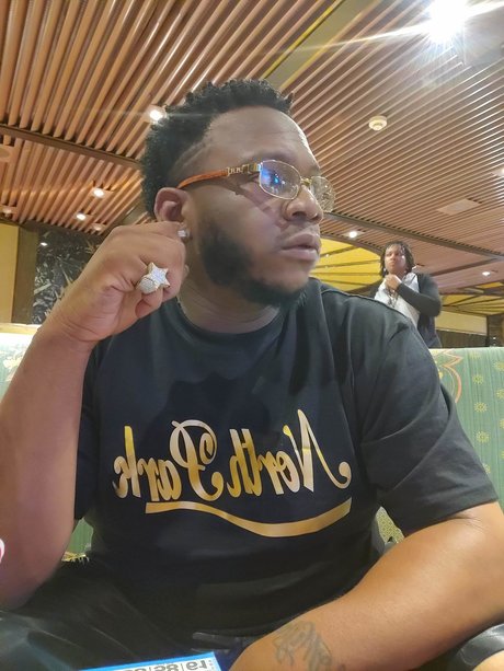 Nawfsidesotru erotische pornographische galerien