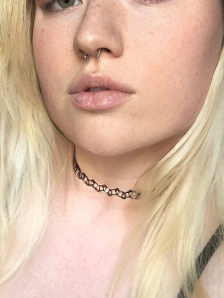 eva adams_ model nackt galerien