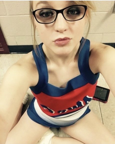 julie saylor sexy nackt bild