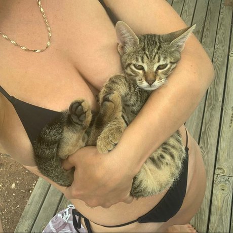 Emma Stoner erwachsene pornographische bild