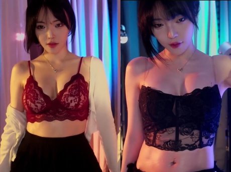 yoon froggy nacktheit bilder