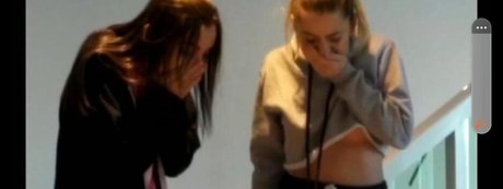 Loud Mii heiße xxx bild