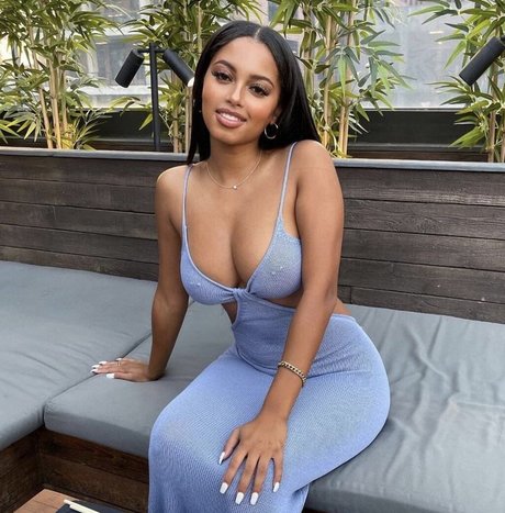 deepthroat-prinzessin onlyfans perfekte nackten fotos