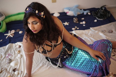 GoddessTritea sexy kostenlose bild