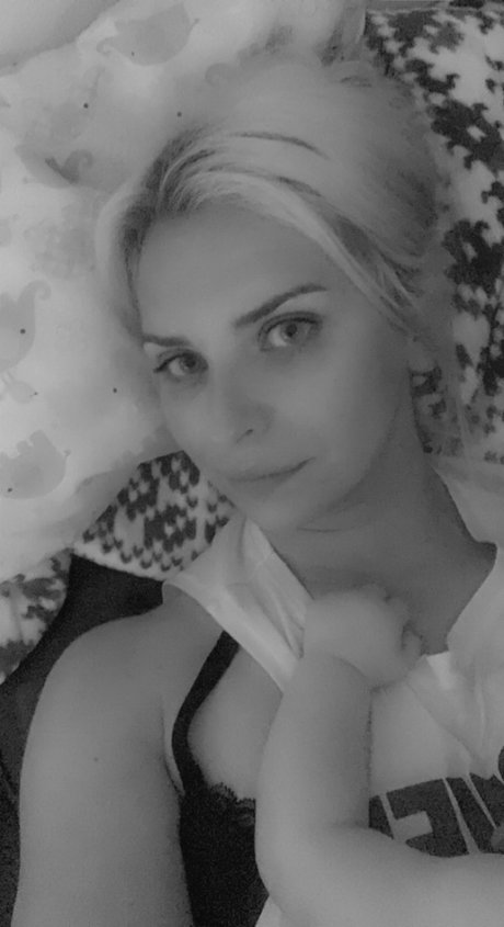 Olga Kush exklusive pornographische galerie