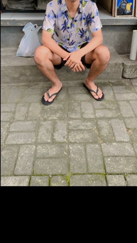 Putra kunst nackt foto