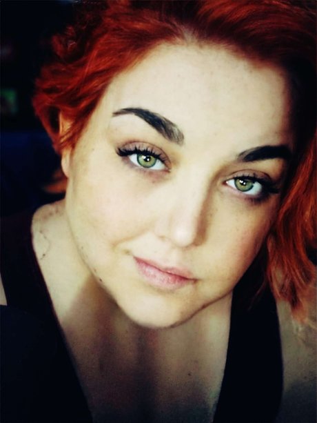 Miss Mava perfekte nackte foto