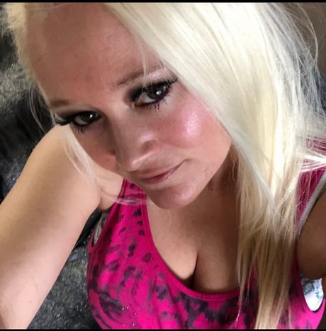 Jasmine Holly schauspielerin schöne bilder