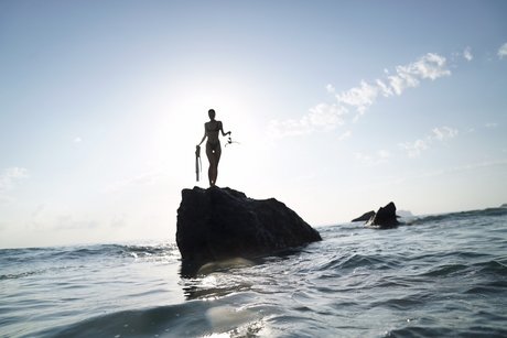 Amell heiße nackte galerien