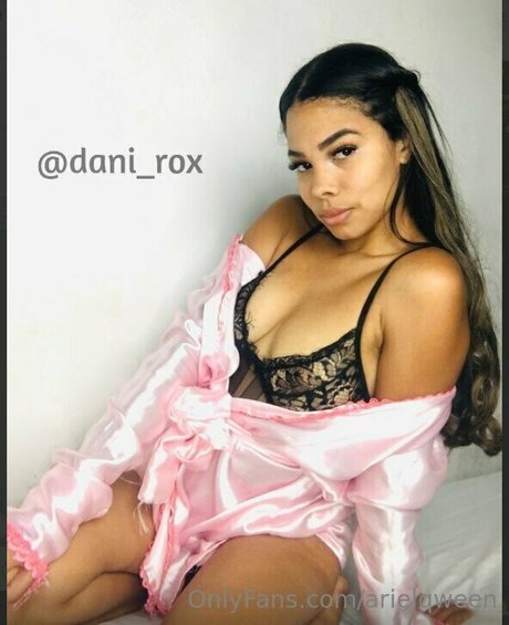 arielqween sexy perfekte bild